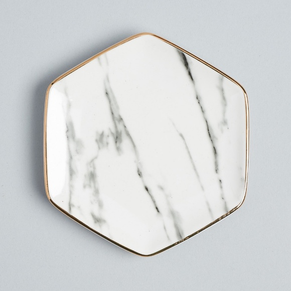 Marble Ring Dish Pier1 Imports - Picture 3 of 3